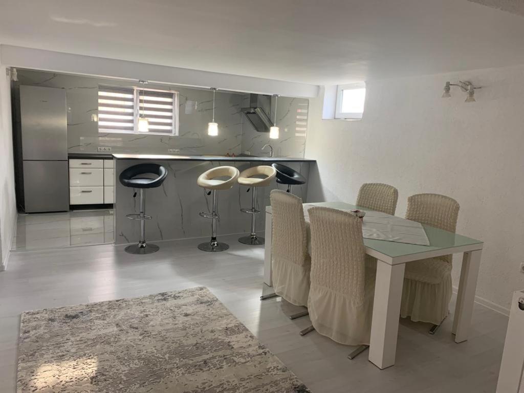 Casa Deac Lägenhet Sebeş Exteriör bild